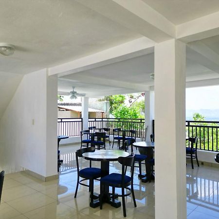 J&G Villa Hotel Cap-Haïtien Exterior foto